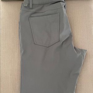Lululemon ABC slim fit pant 32” Warpstreme